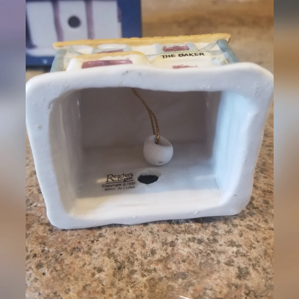 Reader's Digest the Baker Ornament Bell - Picture 6 of 6